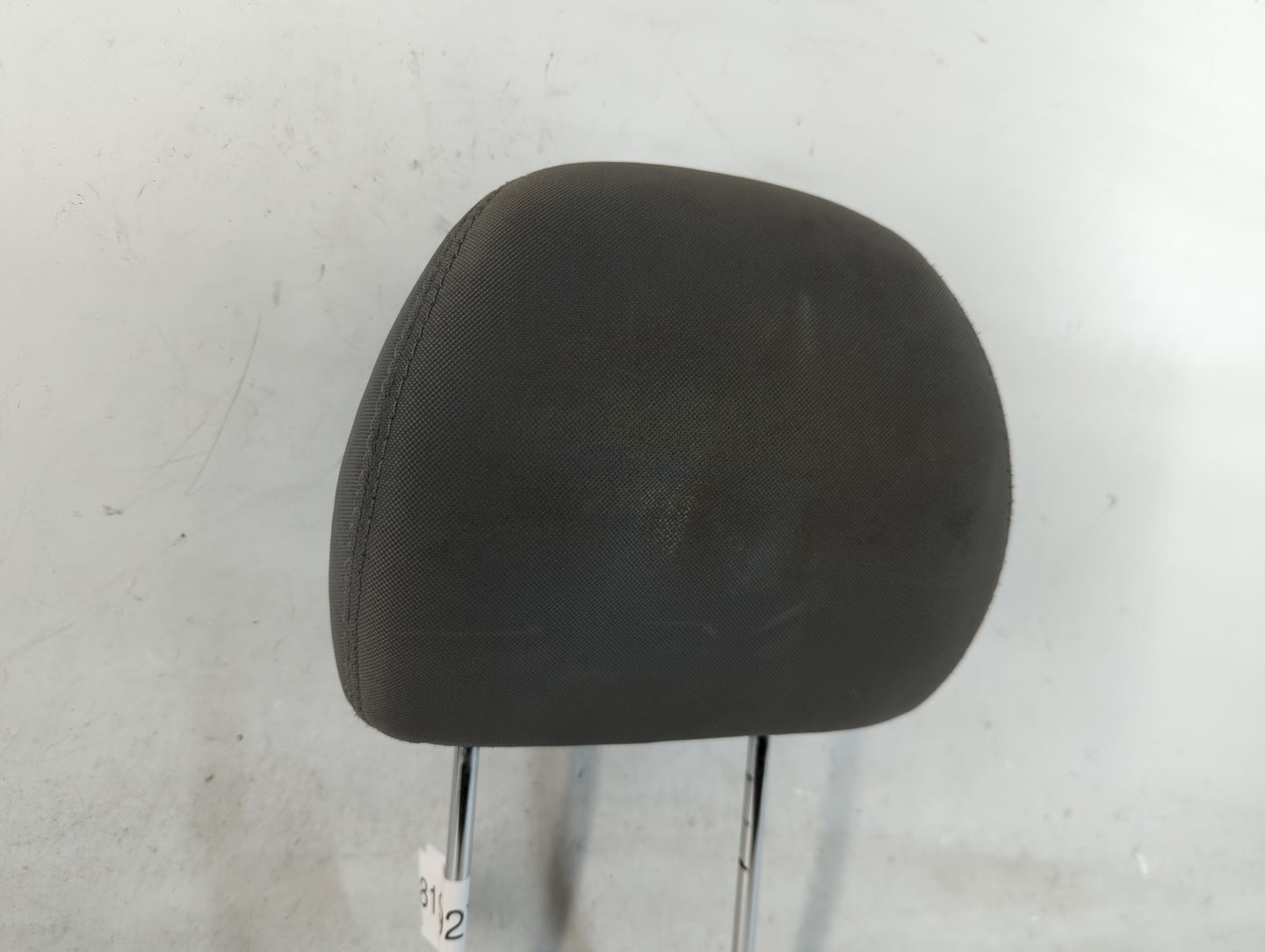 2011 Hyundai Sonata Headrest Head Rest Front Driver Passenger Seat Fits OEM Used Auto Parts - Oemusedautoparts1.com