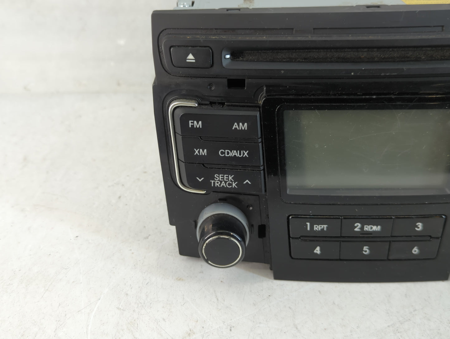 2011 Hyundai Sonata Radio AM FM Cd Player Receiver Replacement P/N:96180-3Q001 Fits OEM Used Auto Parts - Oemusedautoparts1.