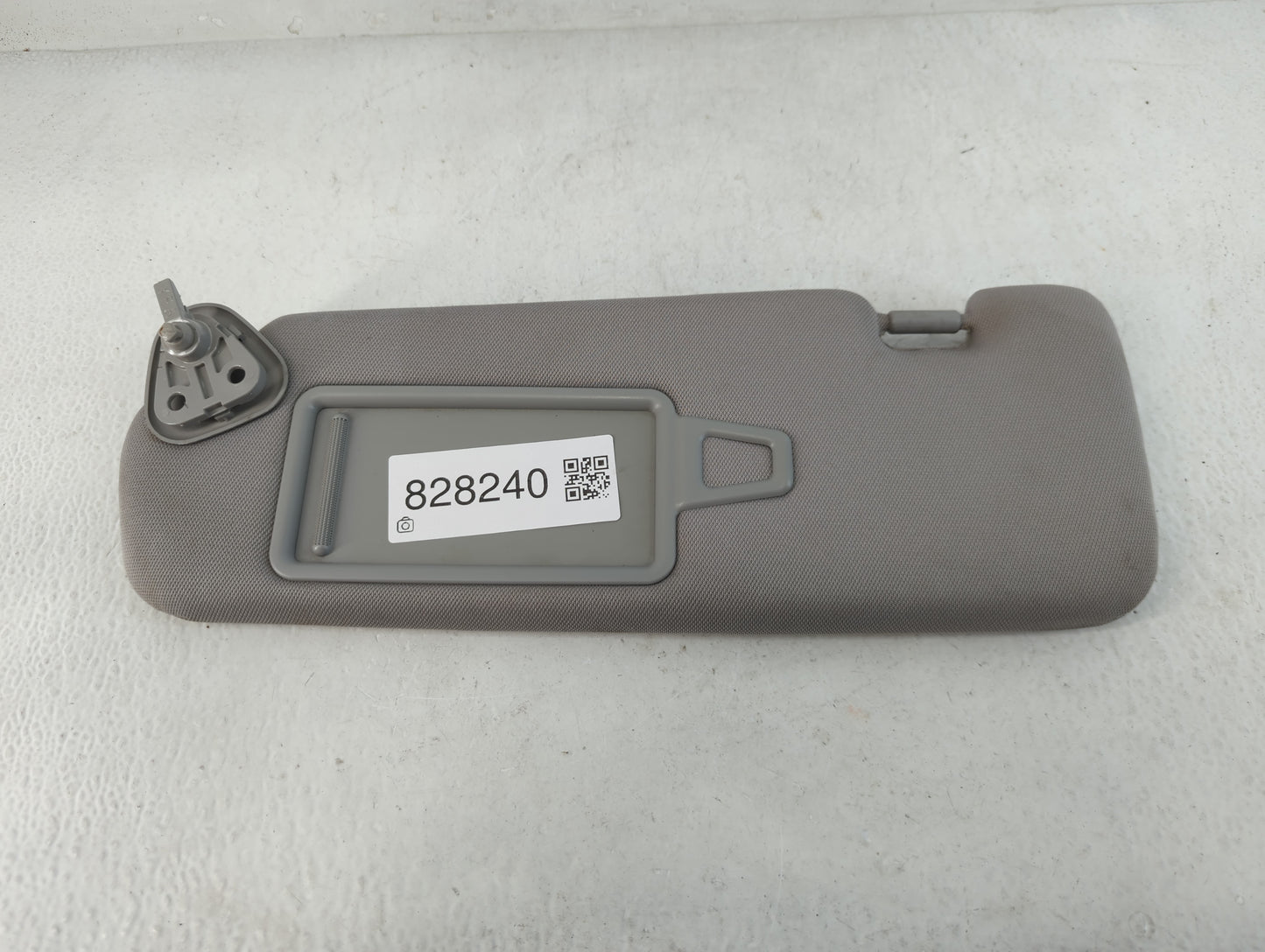 2011-2015 Hyundai Sonata Sun Visor Shade Replacement Driver Left Mirror Fits Fits 2011 2012 2013 2014 2015 OEM Used Auto Par