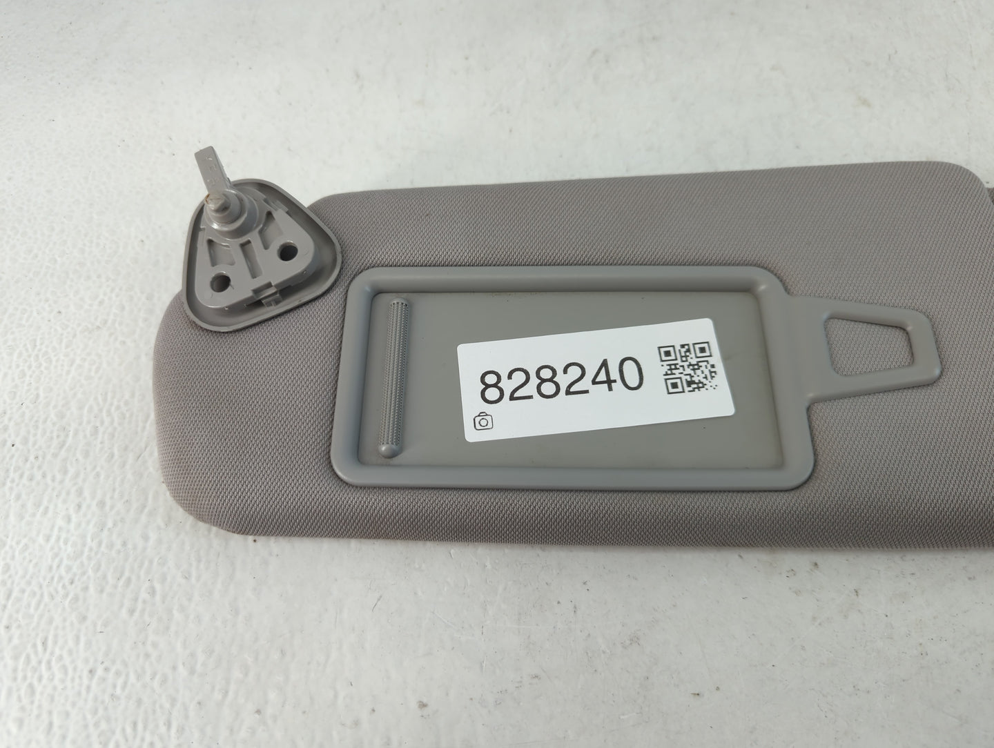 2011-2015 Hyundai Sonata Sun Visor Shade Replacement Driver Left Mirror Fits Fits 2011 2012 2013 2014 2015 OEM Used Auto Par