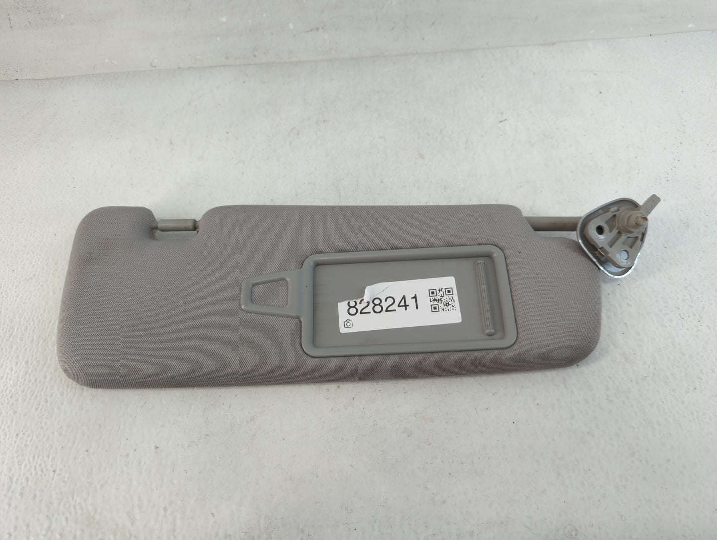 2011-2015 Hyundai Sonata Sun Visor Shade Replacement Passenger Right Mirror Fits Fits 2011 2012 2013 2014 2015 OEM Used Auto