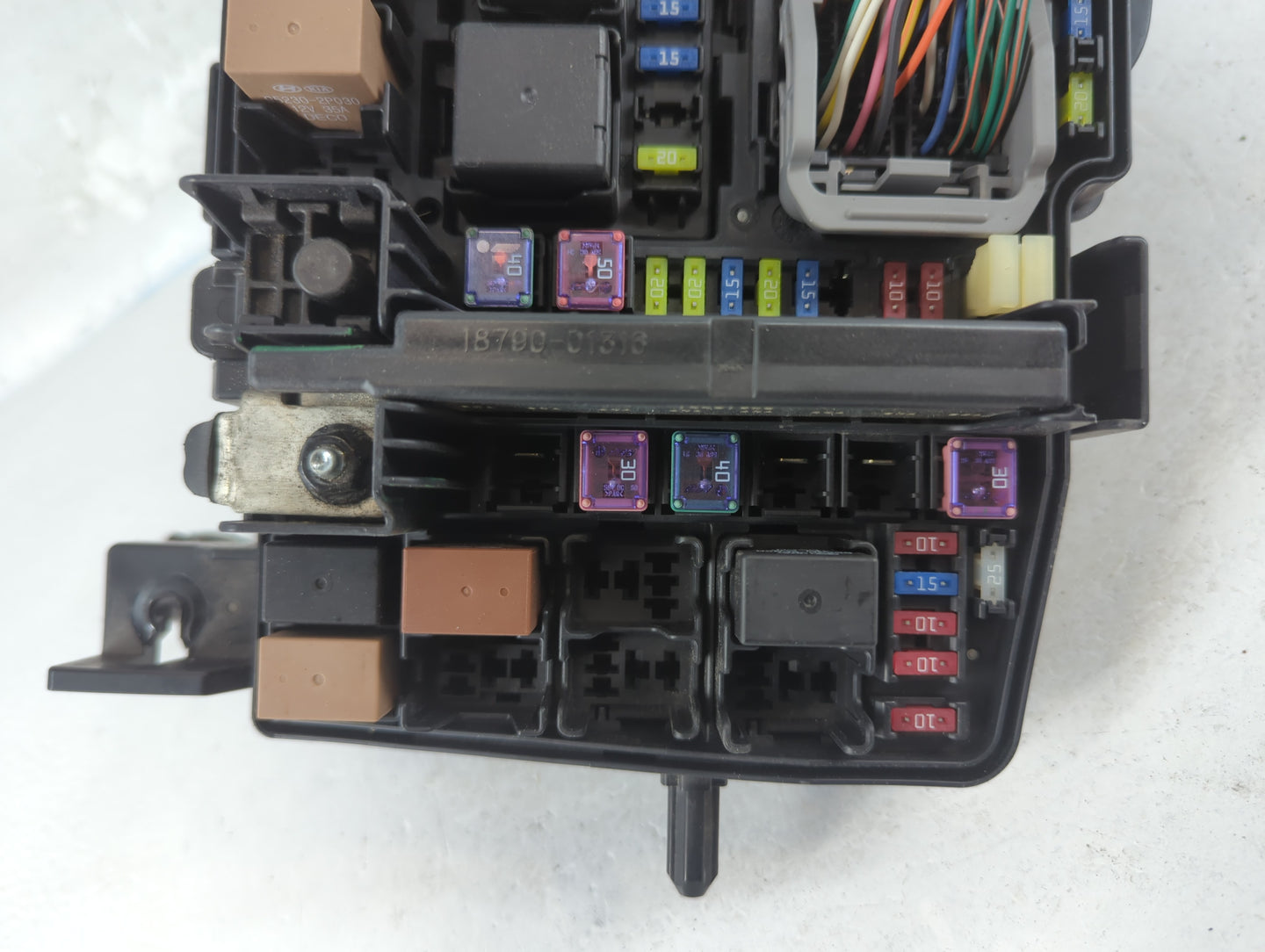 2011-2014 Hyundai Sonata Fusebox Fuse Box Panel Relay Module P/N:91950-3S711 Fits Fits 2011 2012 2013 2014 OEM Used Auto Par