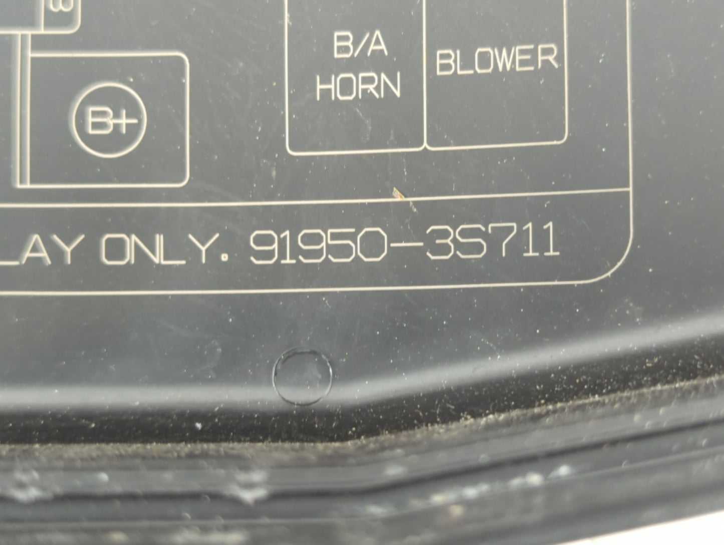 2011-2014 Hyundai Sonata Fusebox Fuse Box Panel Relay Module P/N:91950-3S711 Fits Fits 2011 2012 2013 2014 OEM Used Auto Par