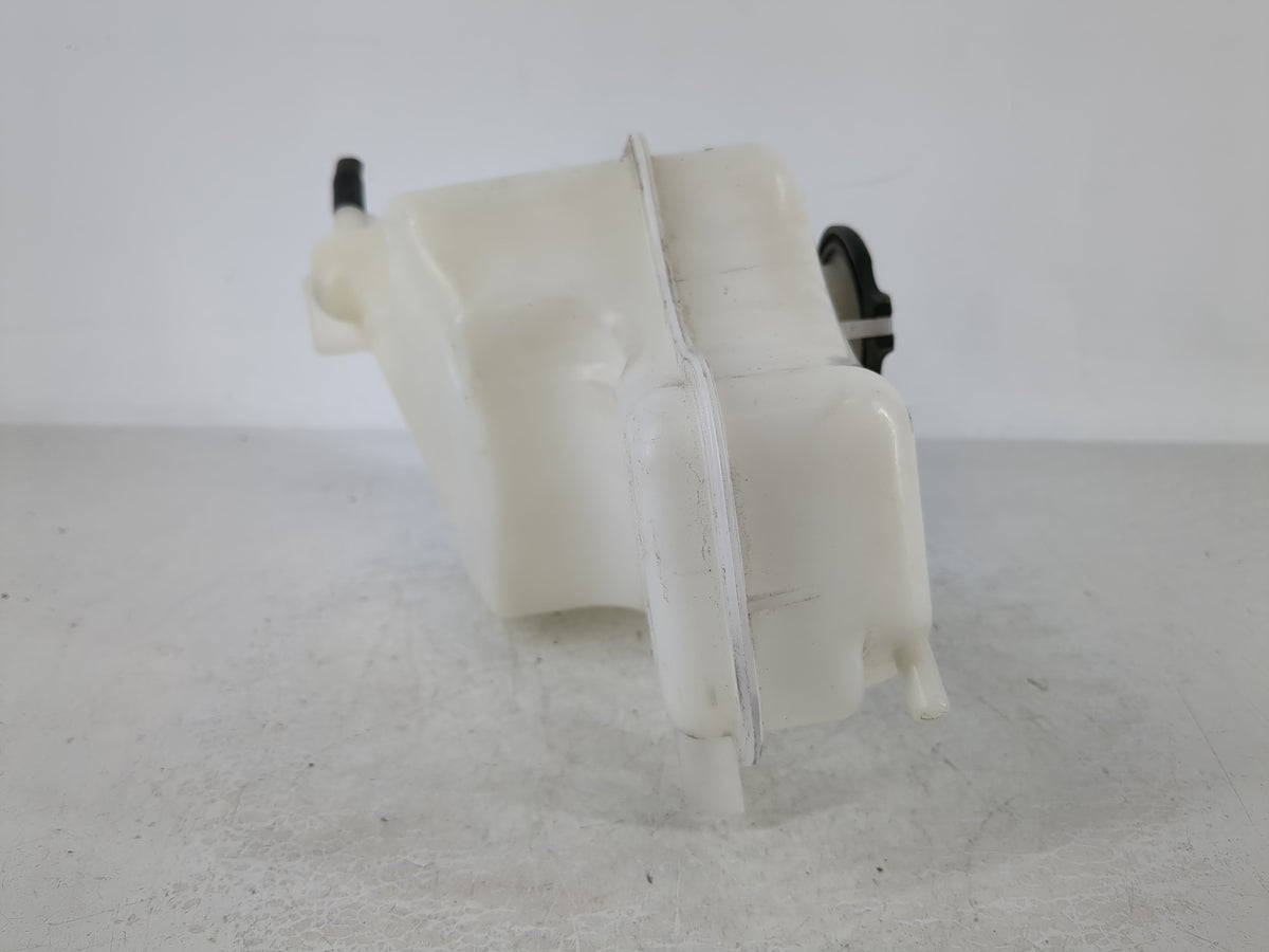2011-2015 Hyundai Sonata Radiator Coolant Overflow Expansion Tank Bottle 863859 - Oemusedautoparts1.com