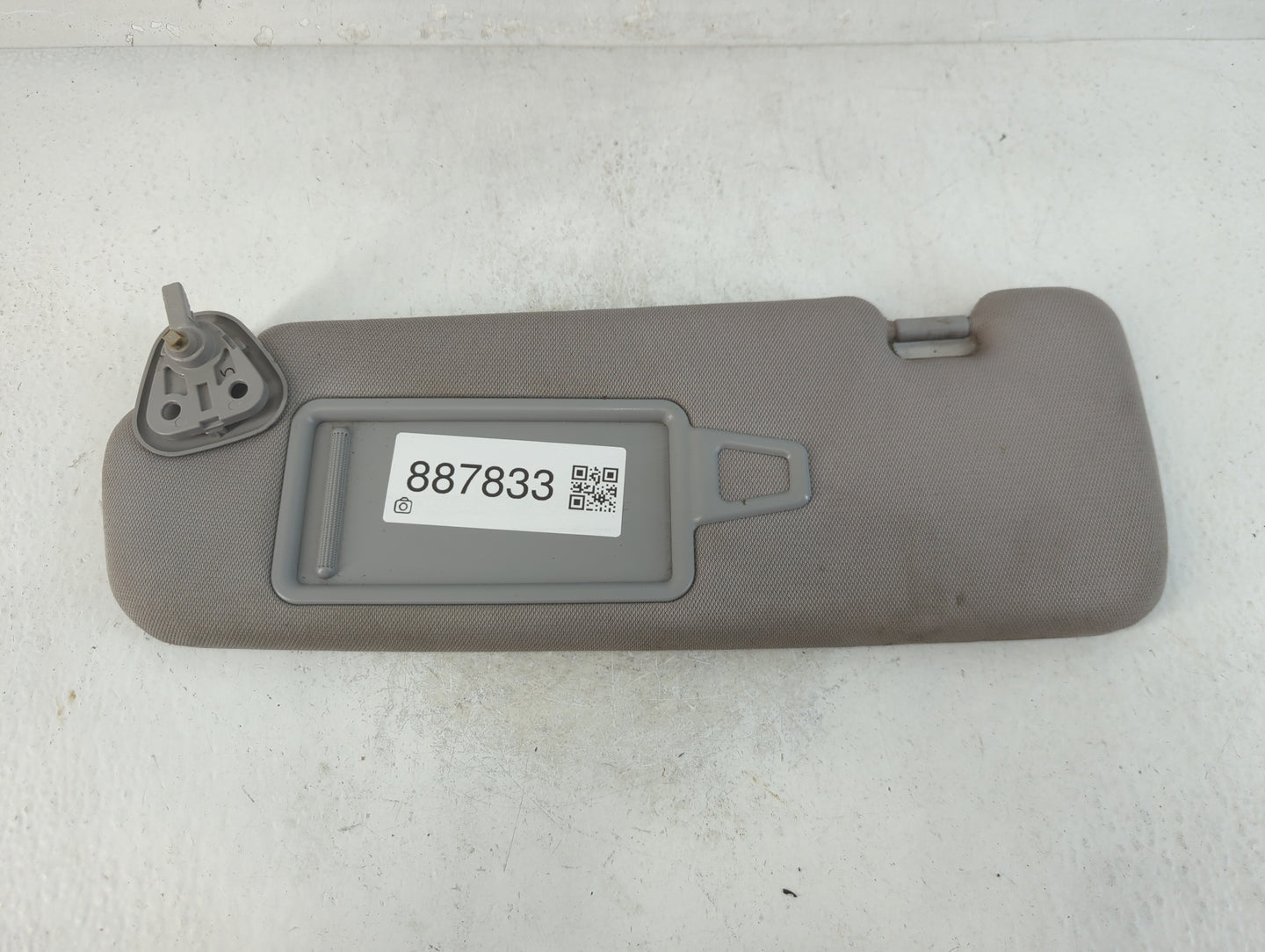 2011-2015 Hyundai Sonata Sun Visor Shade Replacement Driver Left Mirror Fits Fits 2011 2012 2013 2014 2015 OEM Used Auto Par