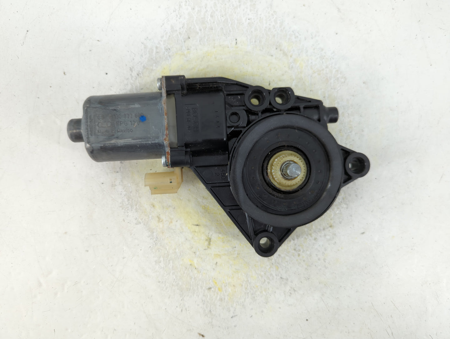 2011-2014 Hyundai Sonata Passenger Front Right Power Window Motor - Oemusedautoparts1.com