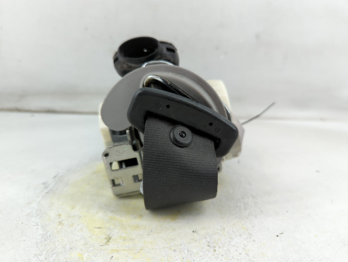 2011-2015 Hyundai Sonata Passenger Front Seatbelt Buckle 887863 - Oemusedautoparts1.com