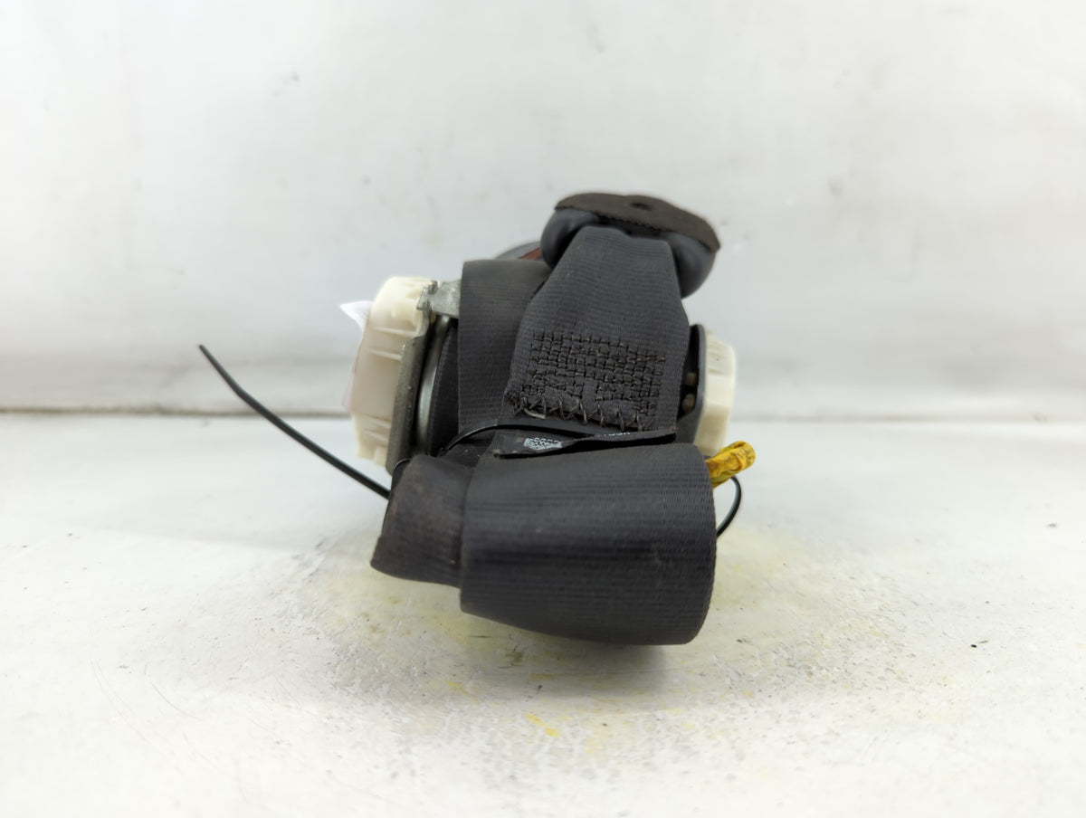 2011-2015 Hyundai Sonata Passenger Front Seatbelt Buckle 887863 - Oemusedautoparts1.com