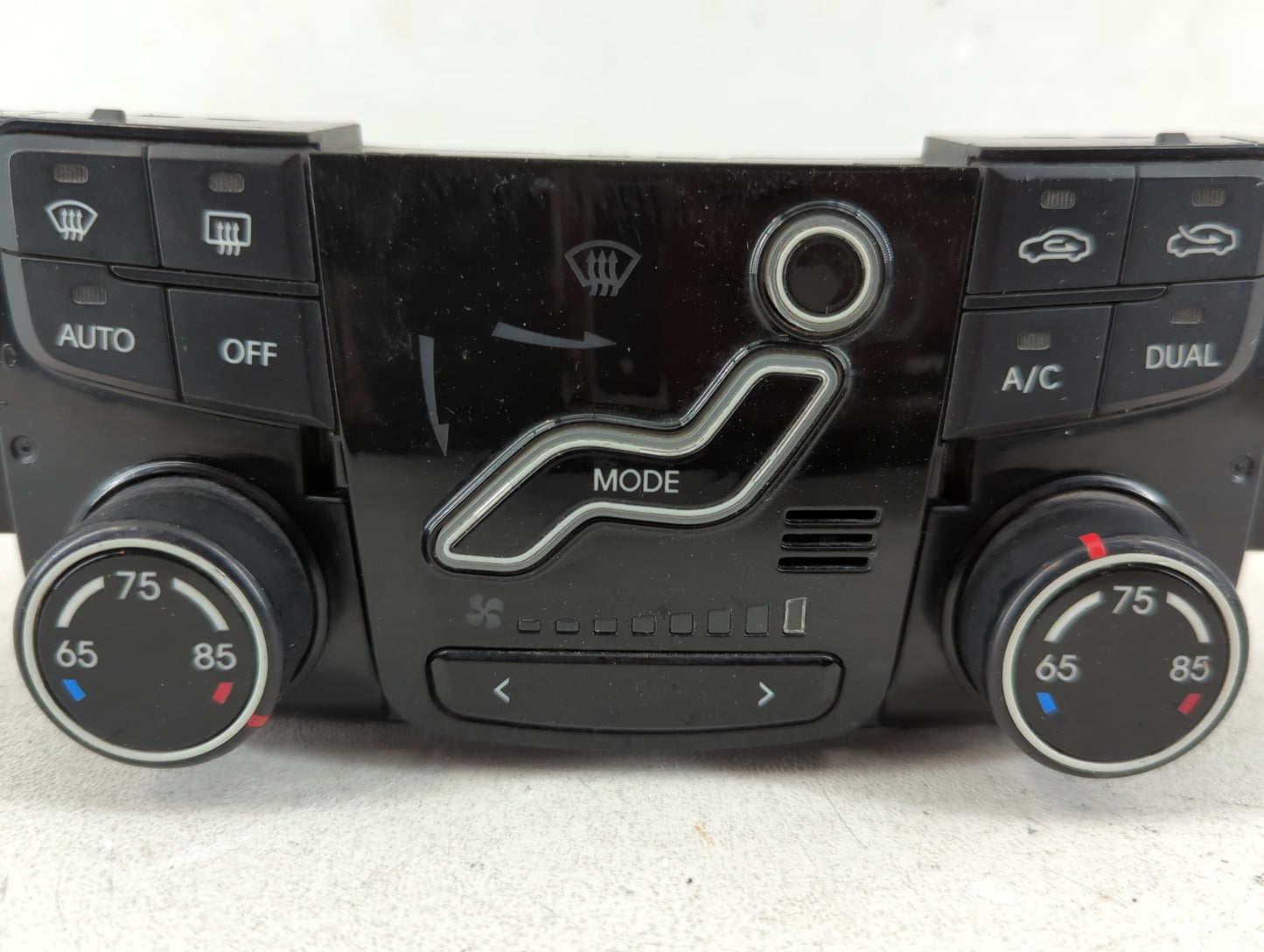 2011 Hyundai Sonata Climate Control Module Temperature AC/Heater Replacement P/N:97250-3SXXX Fits OEM Used Auto Parts - Oemu