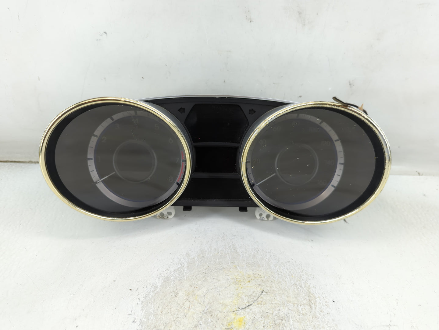 2011-2013 Hyundai Sonata Instrument Cluster Speedometer Gauges P/N:94001-3Q011 Fits Fits 2011 2012 2013 OEM Used Auto Parts 