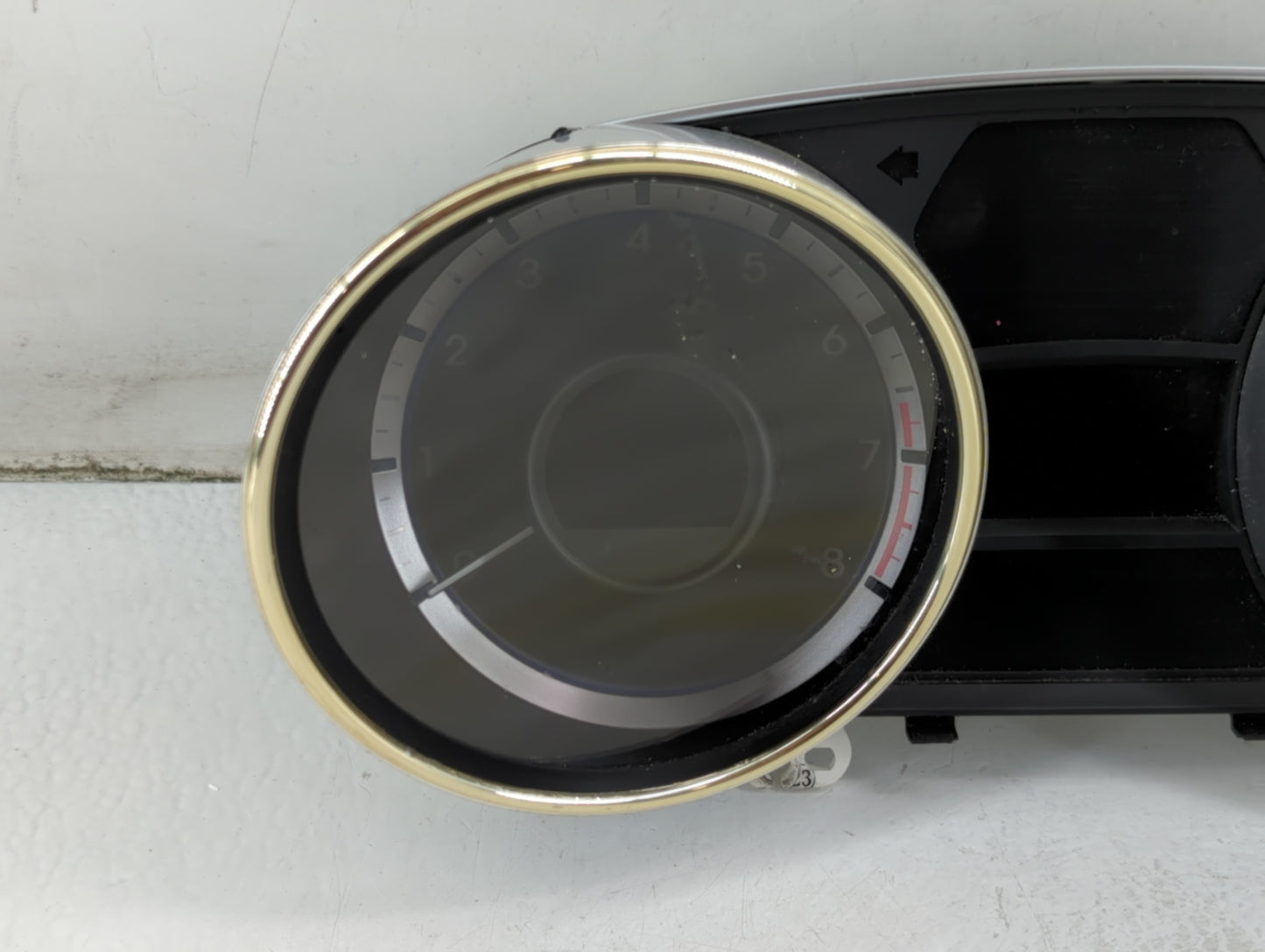 2011-2013 Hyundai Sonata Instrument Cluster Speedometer Gauges P/N:94001-3Q011 Fits Fits 2011 2012 2013 OEM Used Auto Parts 