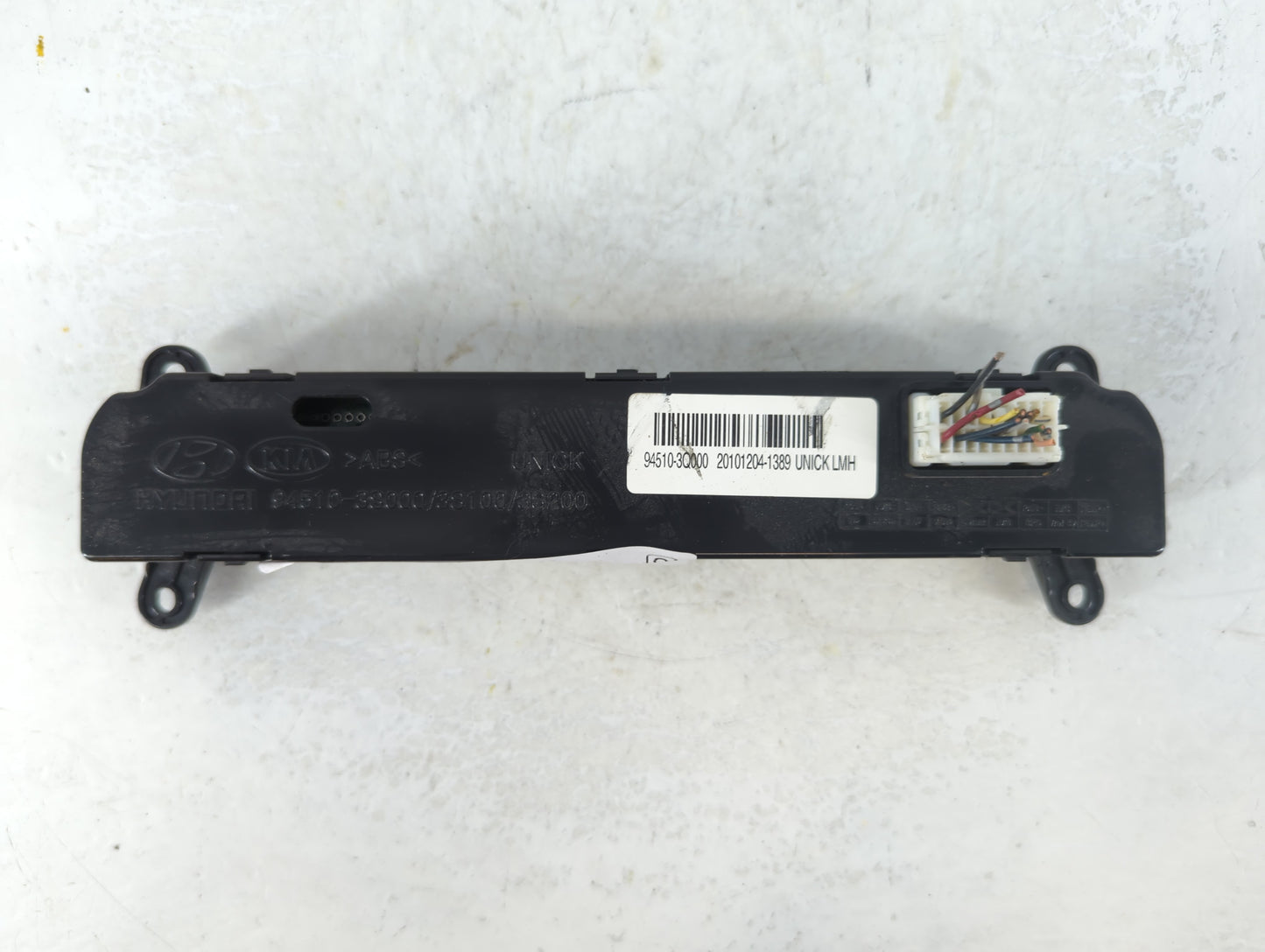 2011 Hyundai Sonata Climate Control Module Temperature AC/Heater Replacement P/N:94510-3Q000 Fits OEM Used Auto Parts - Oemu