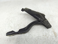 2011 Hyundai Sonata Passenger Hood Hinge 946840 - Oemusedautoparts1.com