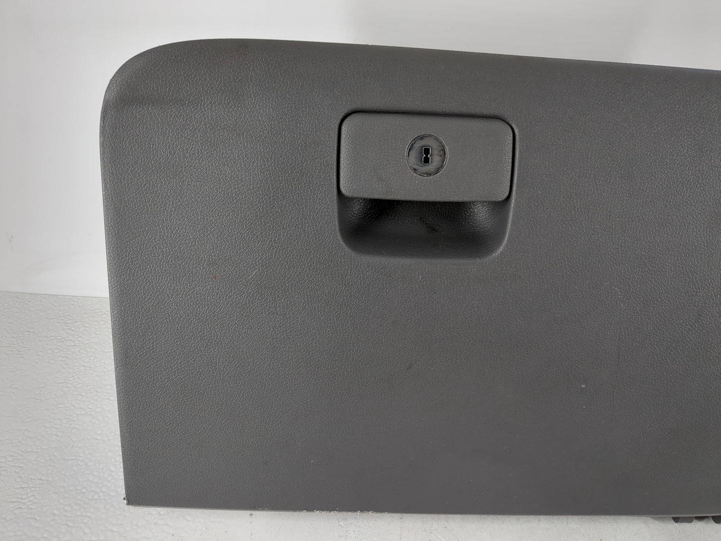 2011 Hyundai Sonata Passenger Glove Box Door Storage Compartment 956607 - Oemusedautoparts1.com