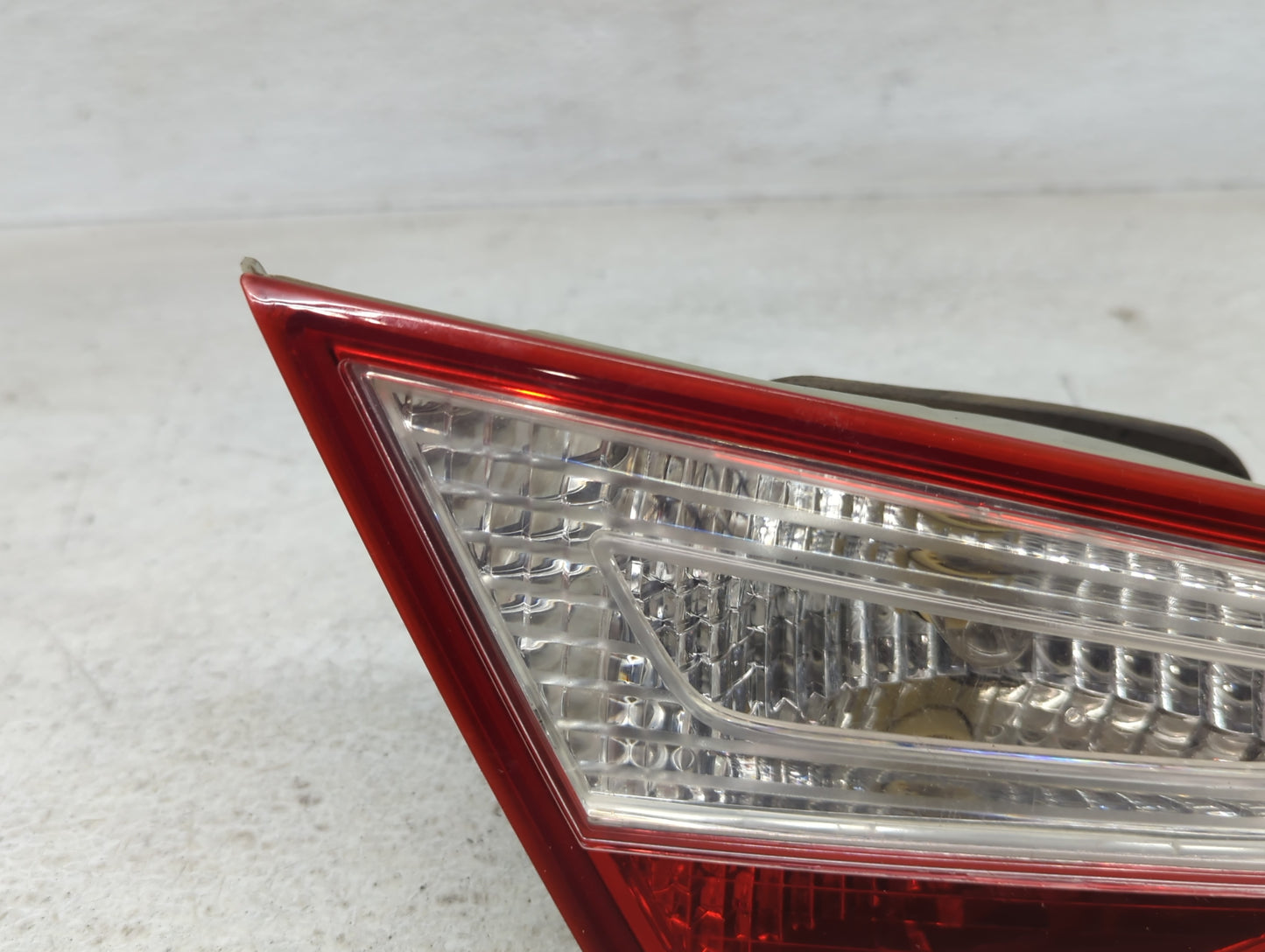 2011-2014 Hyundai Sonata Driver Left Side Deck Lid Mounted Tail Light - Oemusedautoparts1.com