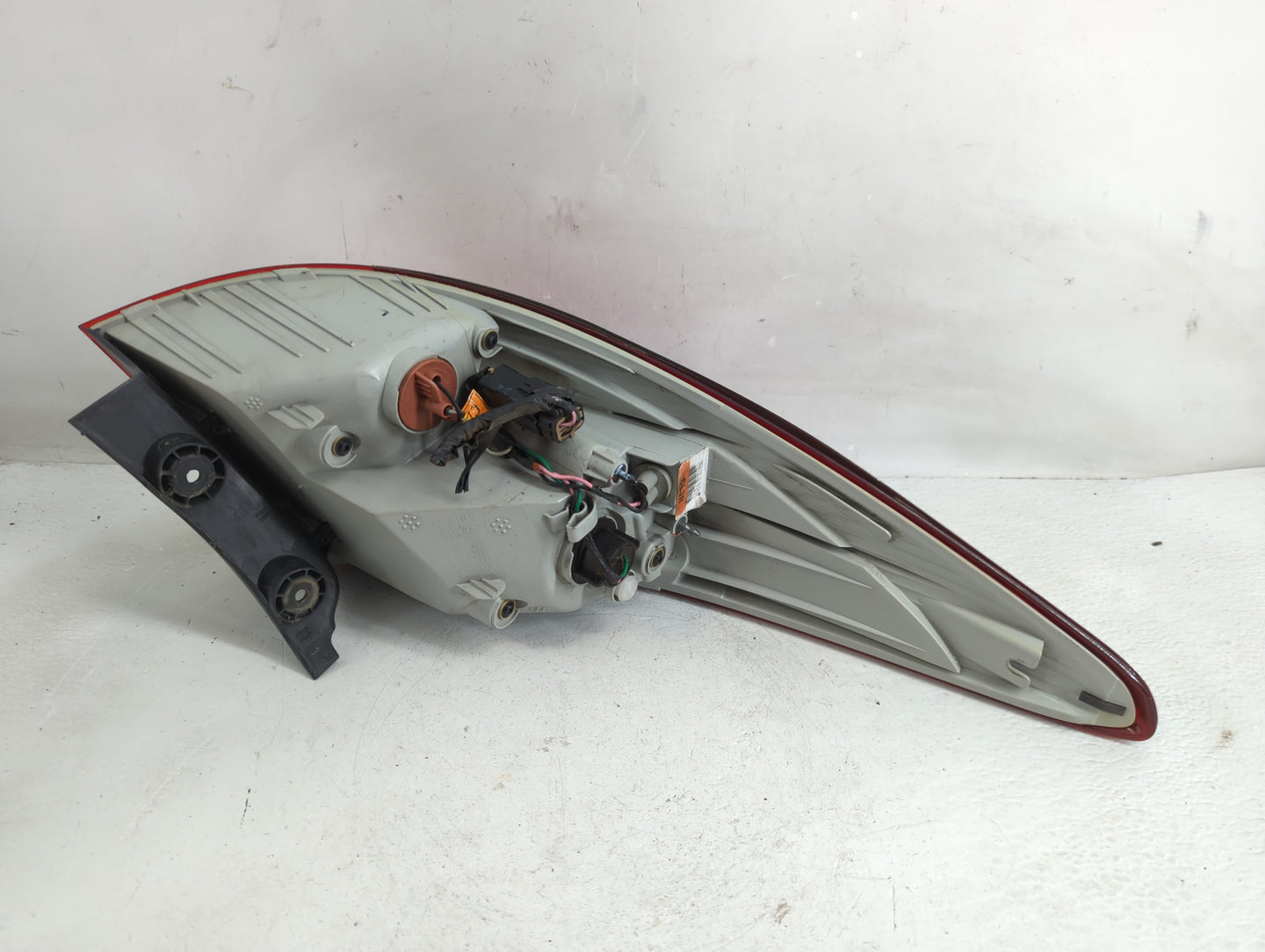 2010-2015 Hyundai Tucson Tail Light Assembly Passenger Right OEM P/N:992402-2S0 Fits Fits 2010 2011 2012 2013 2014 2015 OEM 