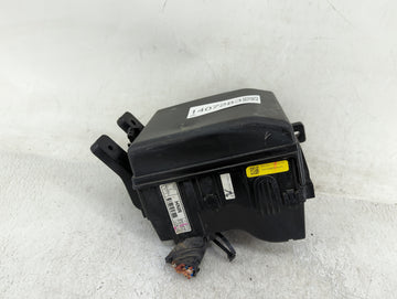 2011-2013 Hyundai Tucson Fusebox Fuse Box Panel Relay Module P/N:91401 2S153 Fits Fits 2011 2012 2013 OEM Used Auto Parts - 