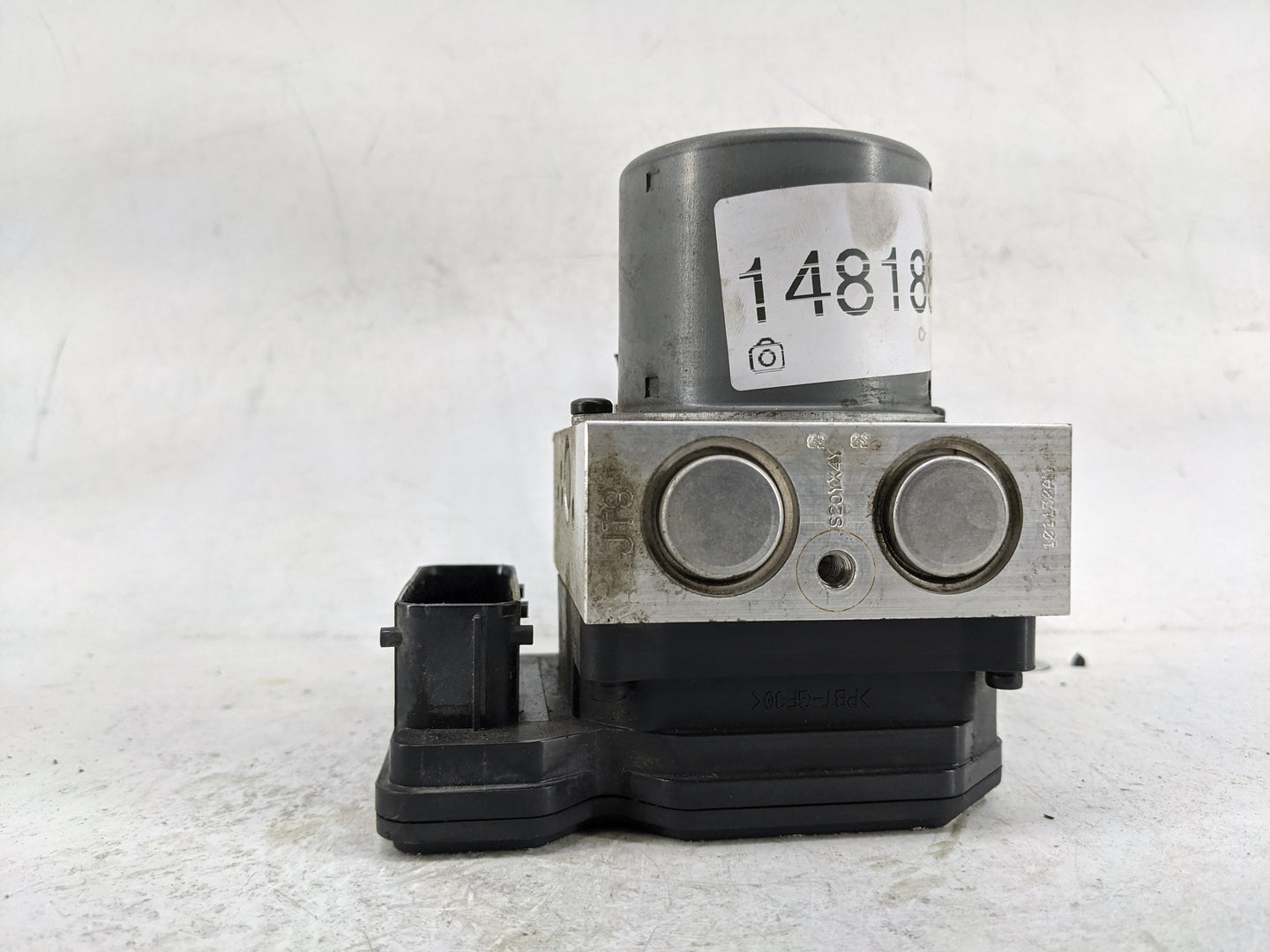 2010-2013 Hyundai Tucson ABS Pump Control Module Replacement P/N:58920-2S BH6013E, BE6003B101 Fits Fits 2010 2011 2012 2013 