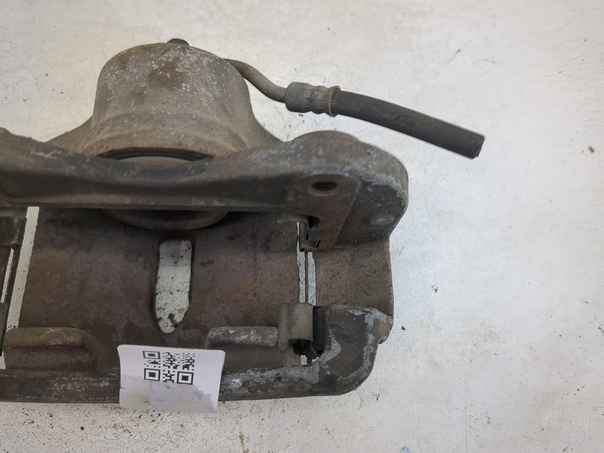 2010-2015 Hyundai Tucson Front Passenger Right Brake Caliper - Oemusedautoparts1.com