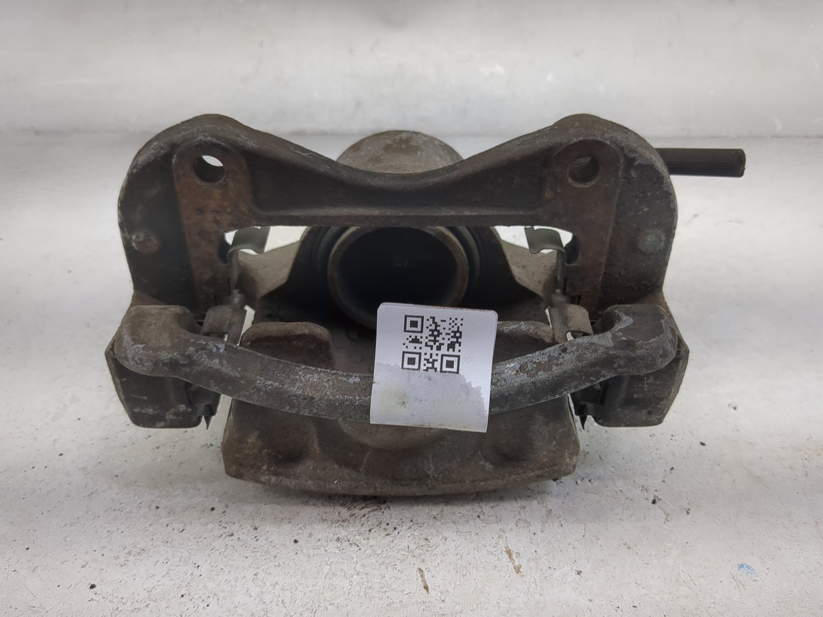 2010-2015 Hyundai Tucson Front Passenger Right Brake Caliper - Oemusedautoparts1.com