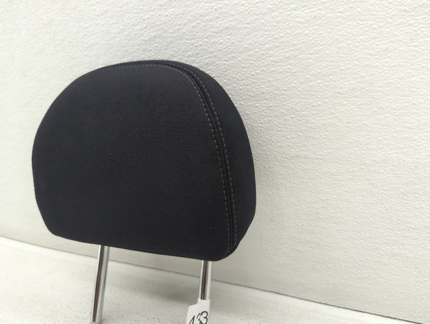 2010-2015 Hyundai Tucson Headrest Head Rest Front Driver Passenger Seat Fits Fits 2010 2011 2012 2013 2014 2015 OEM Used Aut