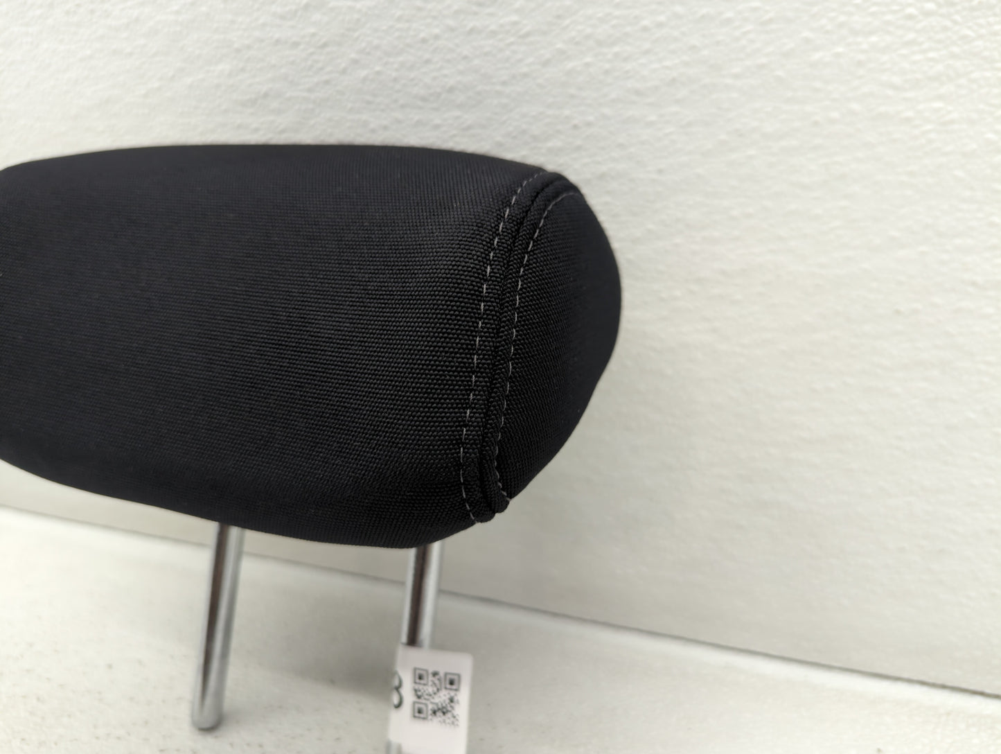 2010-2015 Hyundai Tucson Headrest Head Rest Front Driver Passenger Seat Fits Fits 2010 2011 2012 2013 2014 2015 OEM Used Aut