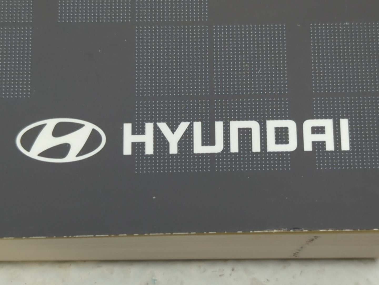 2011 Hyundai Tucson Owners Manual Book Guide OEM Used Auto Parts - Oemusedautoparts1.com