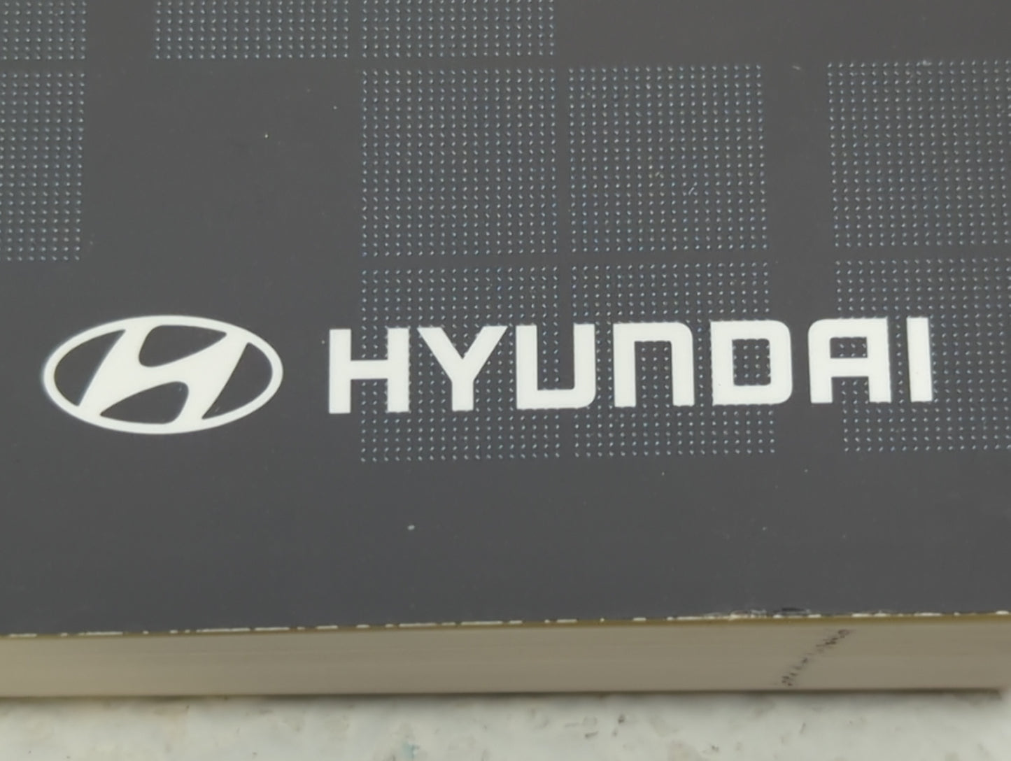2011 Hyundai Tucson Owners Manual Book Guide OEM Used Auto Parts - Oemusedautoparts1.com