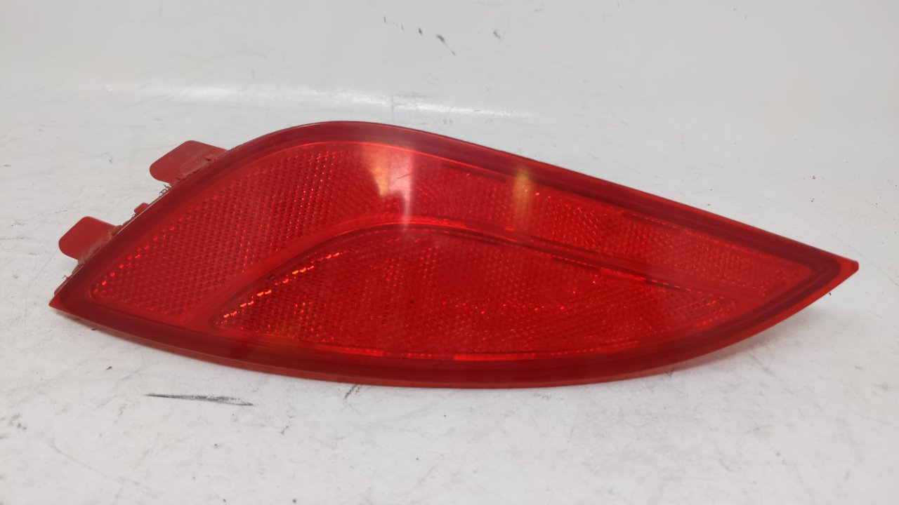 2011 Hyundai Tucson Passenger Right Rear Side Marker - Oemusedautoparts1.com
