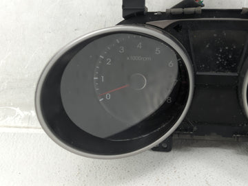 2010-2013 Hyundai Tucson Instrument Cluster Speedometer Gauges P/N:94001-2S570 Fits Fits 2010 2011 2012 2013 OEM Used Auto Parts