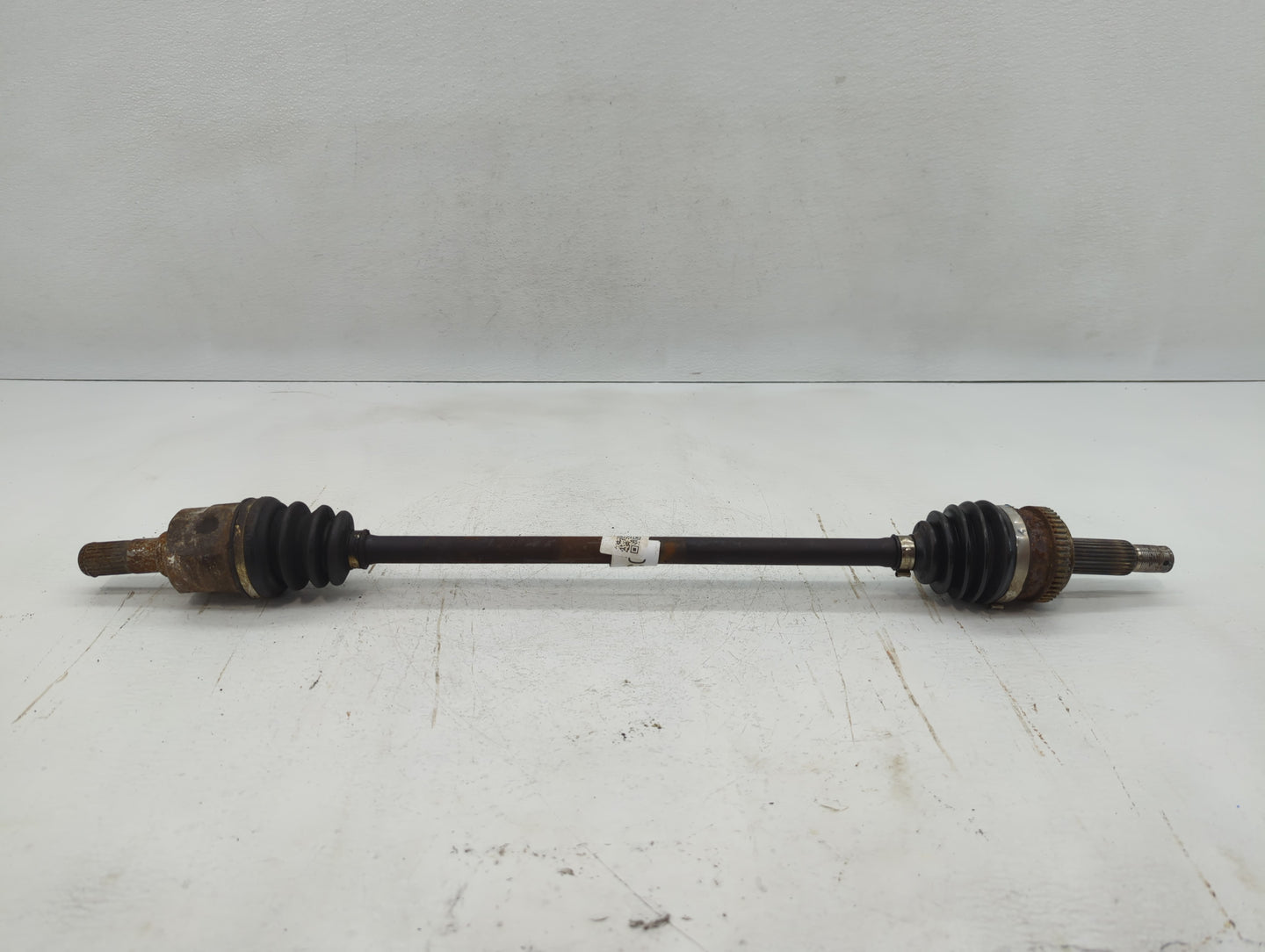 2010-2013 Hyundai Tucson Axle Shaft Front Passenger Cv C/v - Oemusedautoparts1.com
