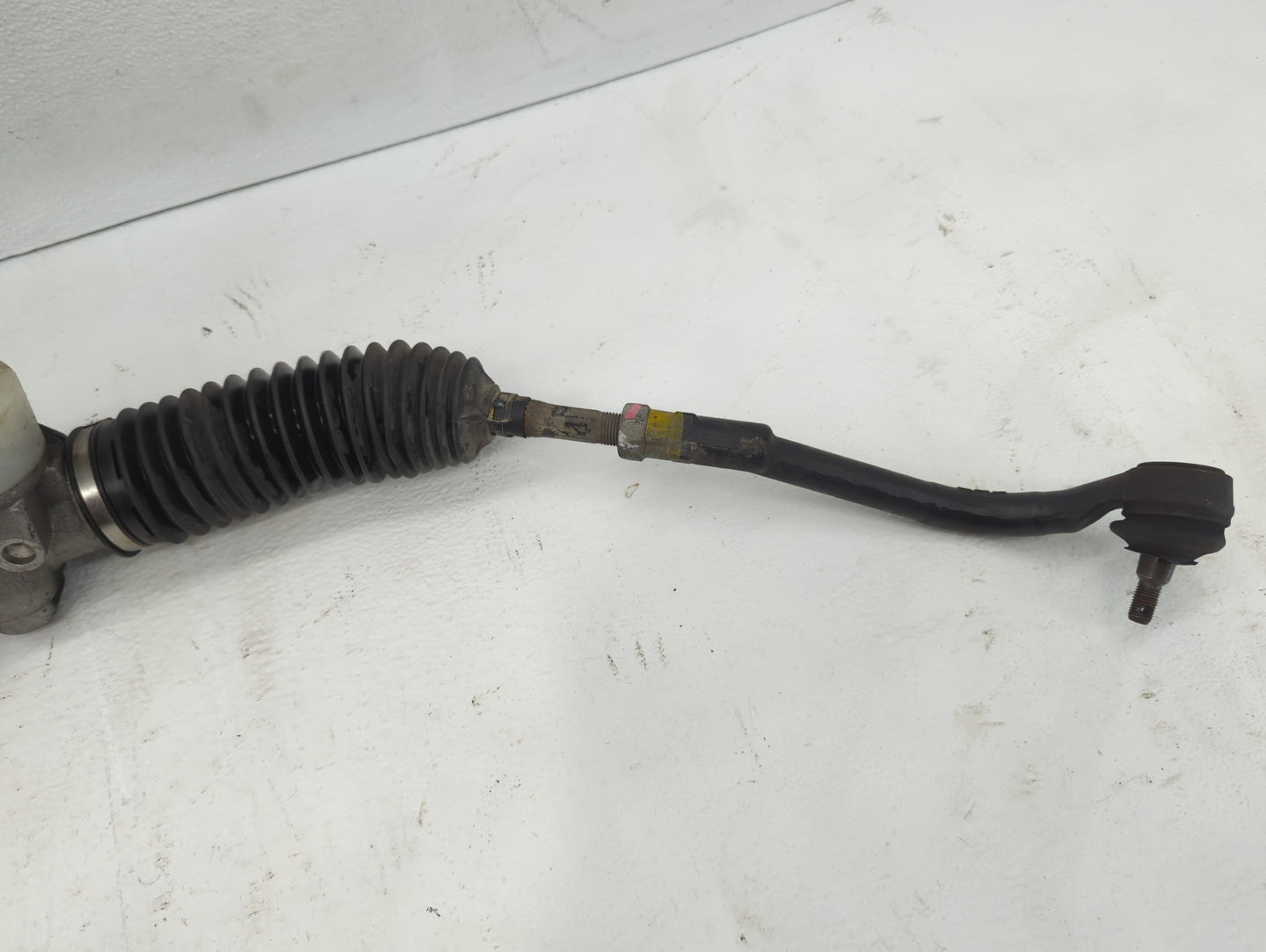 2011 Hyundai Tucson Rack and Pinion Steering Gear P/N:56500-2S000 Fits OEM Used Auto Parts - Oemusedautoparts1.com