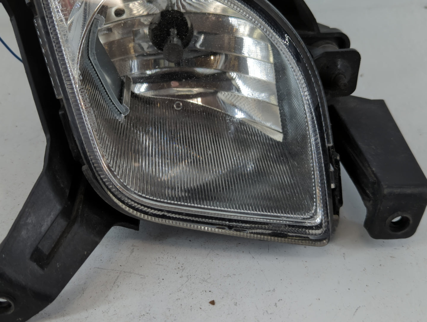 2010-2015 Hyundai Tucson Driver Left Oem Front Light Lamp - Oemusedautoparts1.com