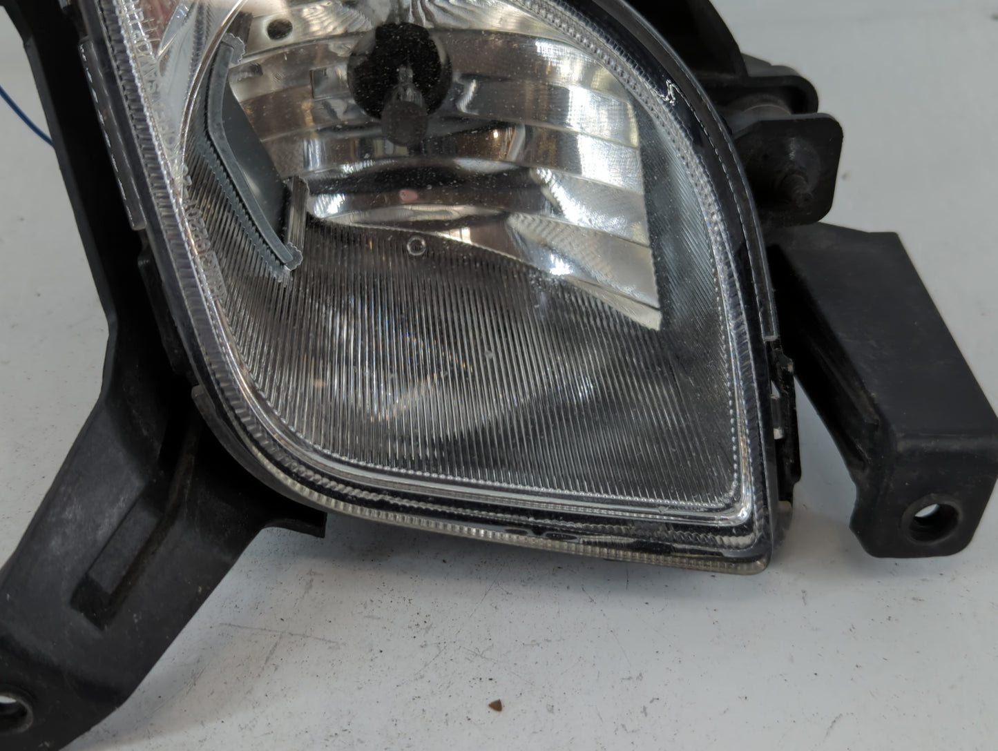 2010-2015 Hyundai Tucson Driver Left Oem Front Light Lamp - Oemusedautoparts1.com