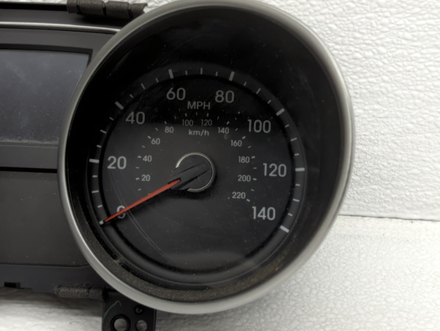 2010-2013 Hyundai Tucson Instrument Cluster Speedometer Gauges P/N:11001-642310H 94001-2S580 Fits Fits 2010 2011 2012 2013 O