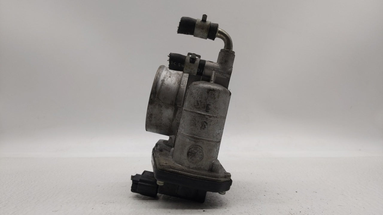 2009-2012 Infiniti Fx35 Throttle Body P/N:526-01 RME75 Fits OEM Used Auto Parts - Oemusedautoparts1.com