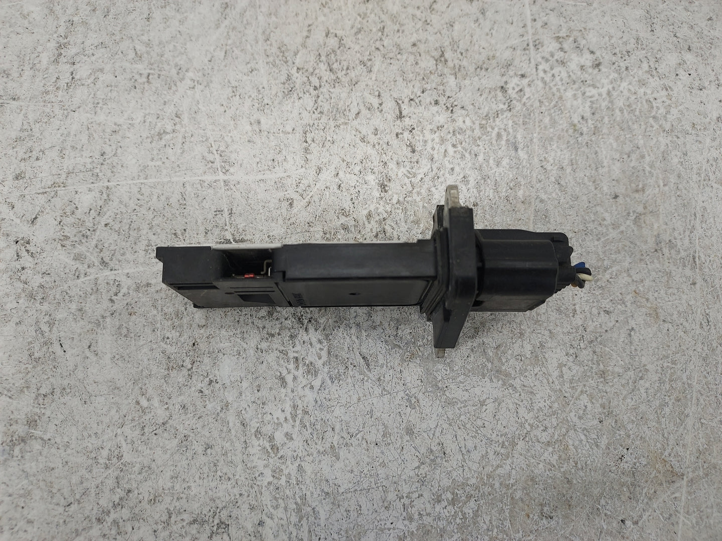 2011-2012 Infiniti G25 Mass Air Flow Meter Maf - Oemusedautoparts1.com