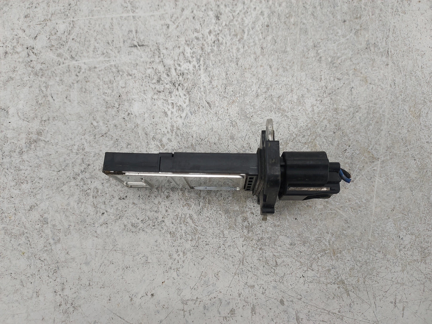 2011-2012 Infiniti G25 Mass Air Flow Meter Maf - Oemusedautoparts1.com