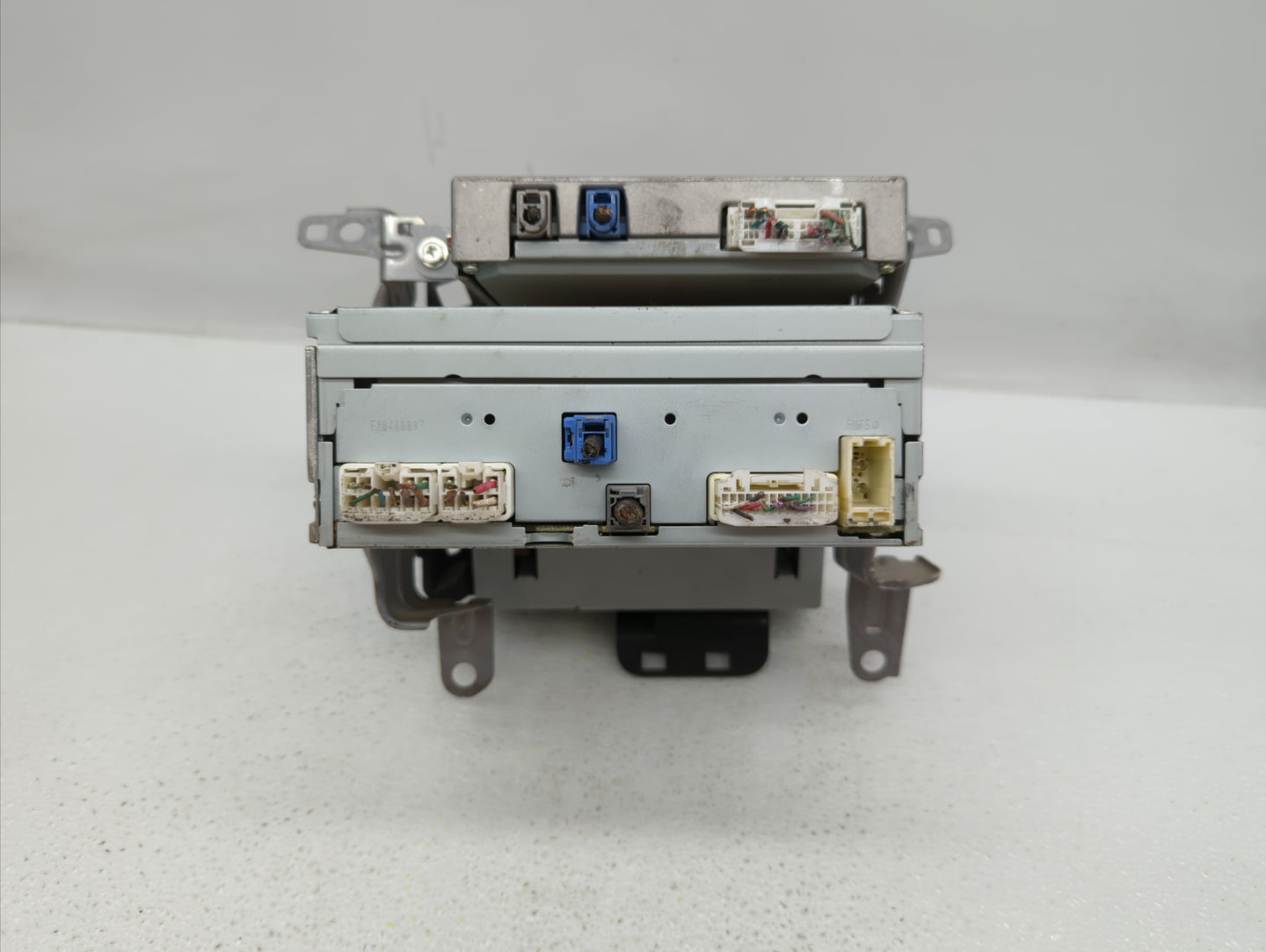 Infiniti G35 Am Fm Cd Player Radio Receiver - Oemusedautoparts1.com