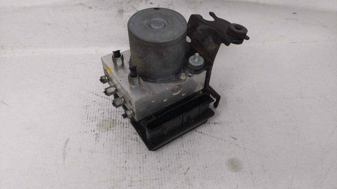 2011-2013 Infiniti G37 ABS Pump Control Module Replacement P/N:47660 1NM1D Fits Fits 2011 2012 2013 2015 OEM Used Auto Parts