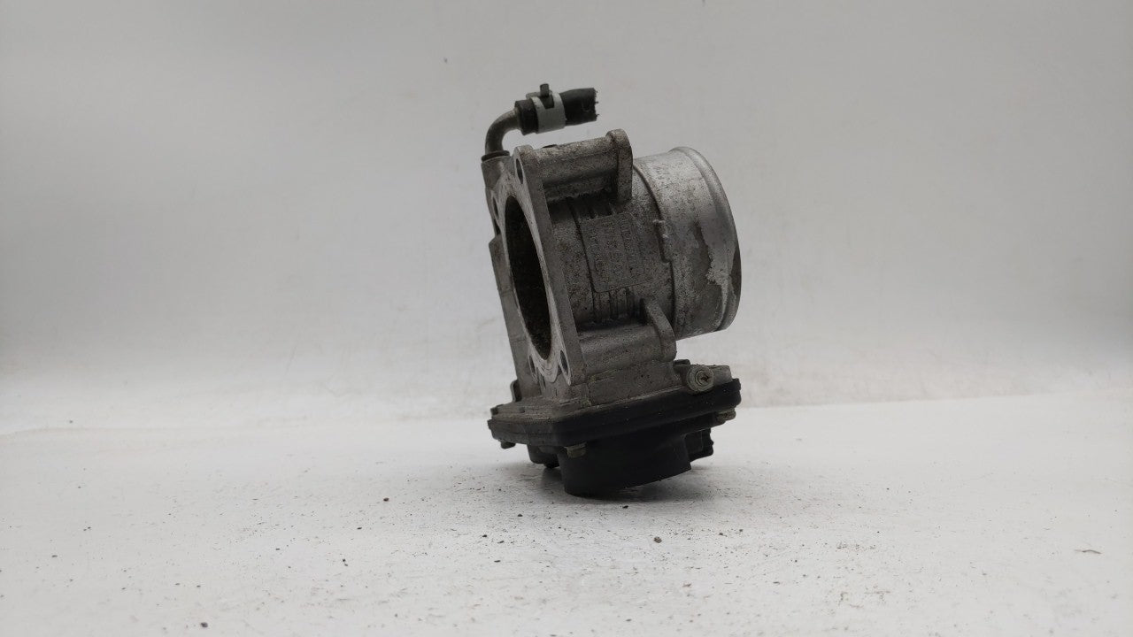 2008-2013 Infiniti G37 Throttle Body P/N:526-01 RME75 Fits OEM Used Auto Parts - Oemusedautoparts1.com