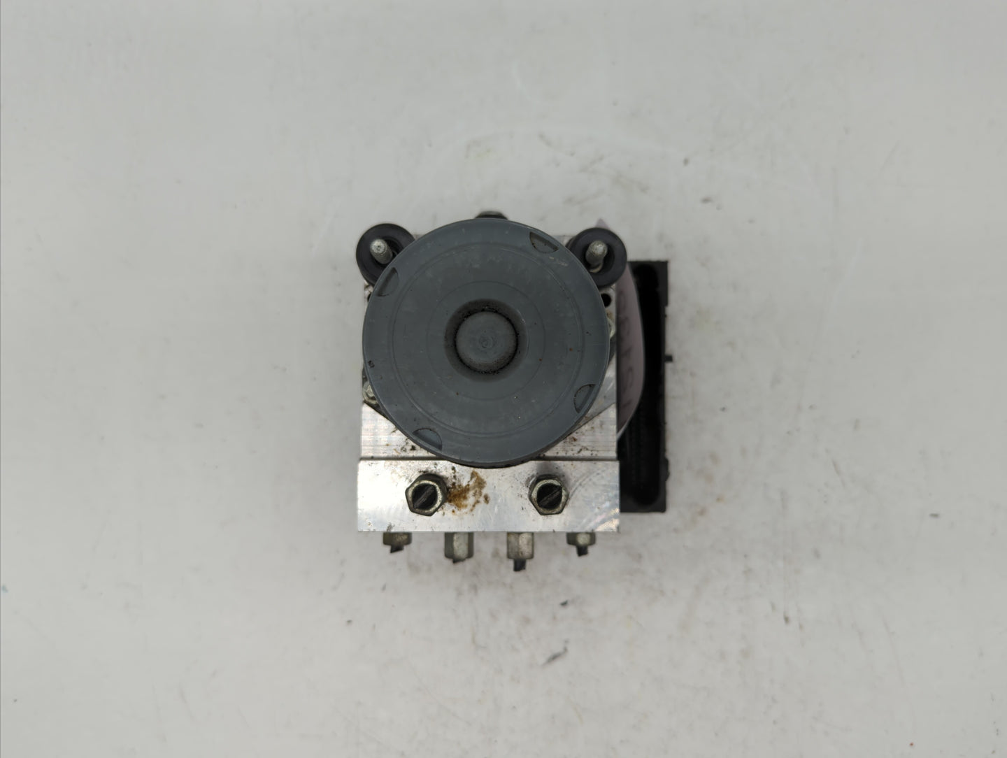 2011-2013 Infiniti G37 ABS Pump Control Module Replacement P/N:47660 1NL0A Fits Fits 2011 2012 2013 OEM Used Auto Parts - Oe
