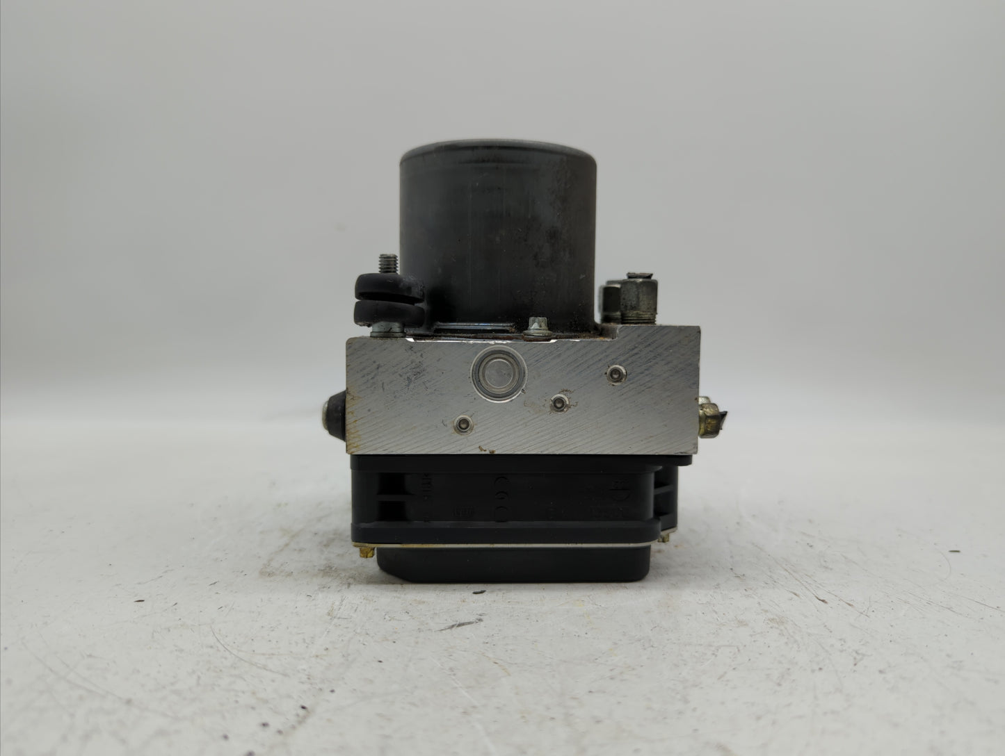 2011-2013 Infiniti G37 ABS Pump Control Module Replacement P/N:47660 1NL0A Fits Fits 2011 2012 2013 OEM Used Auto Parts - Oe