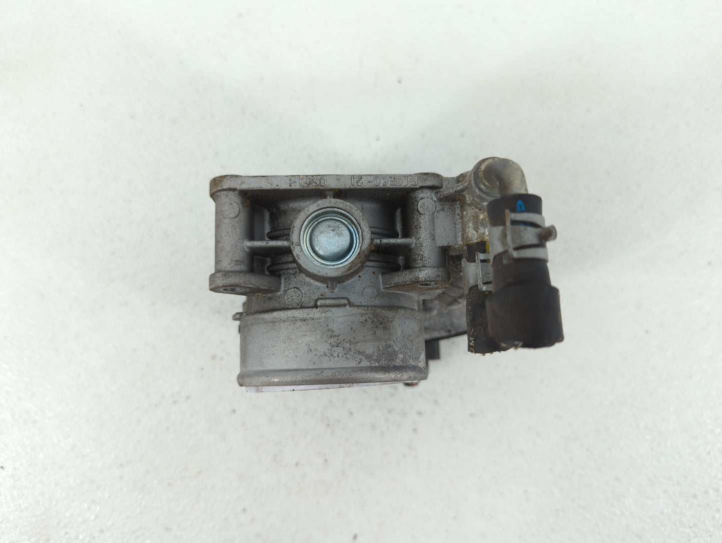 2008-2013 Infiniti G37 Throttle Body P/N:526-02 RME60-16 Fits OEM Used Auto Parts - Oemusedautoparts1.com