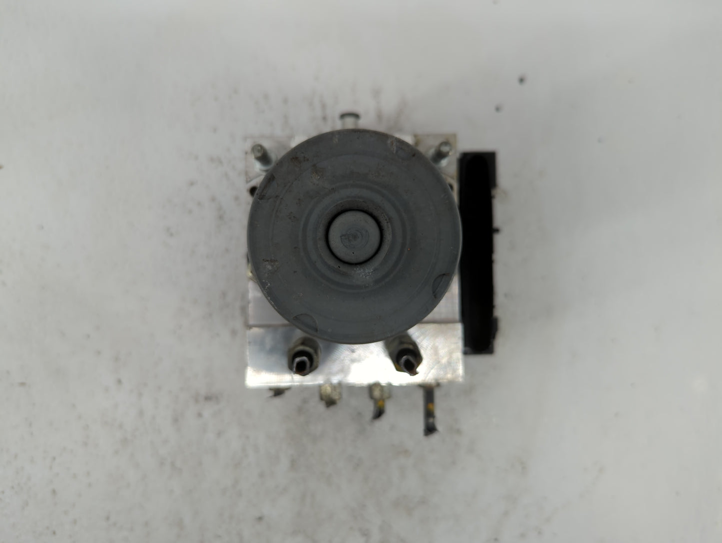 2011-2013 Infiniti G37 ABS Pump Control Module Replacement P/N:47660 1NM0C 47660-1NM0B, 476601NM0B Fits Fits 2011 2012 2013 