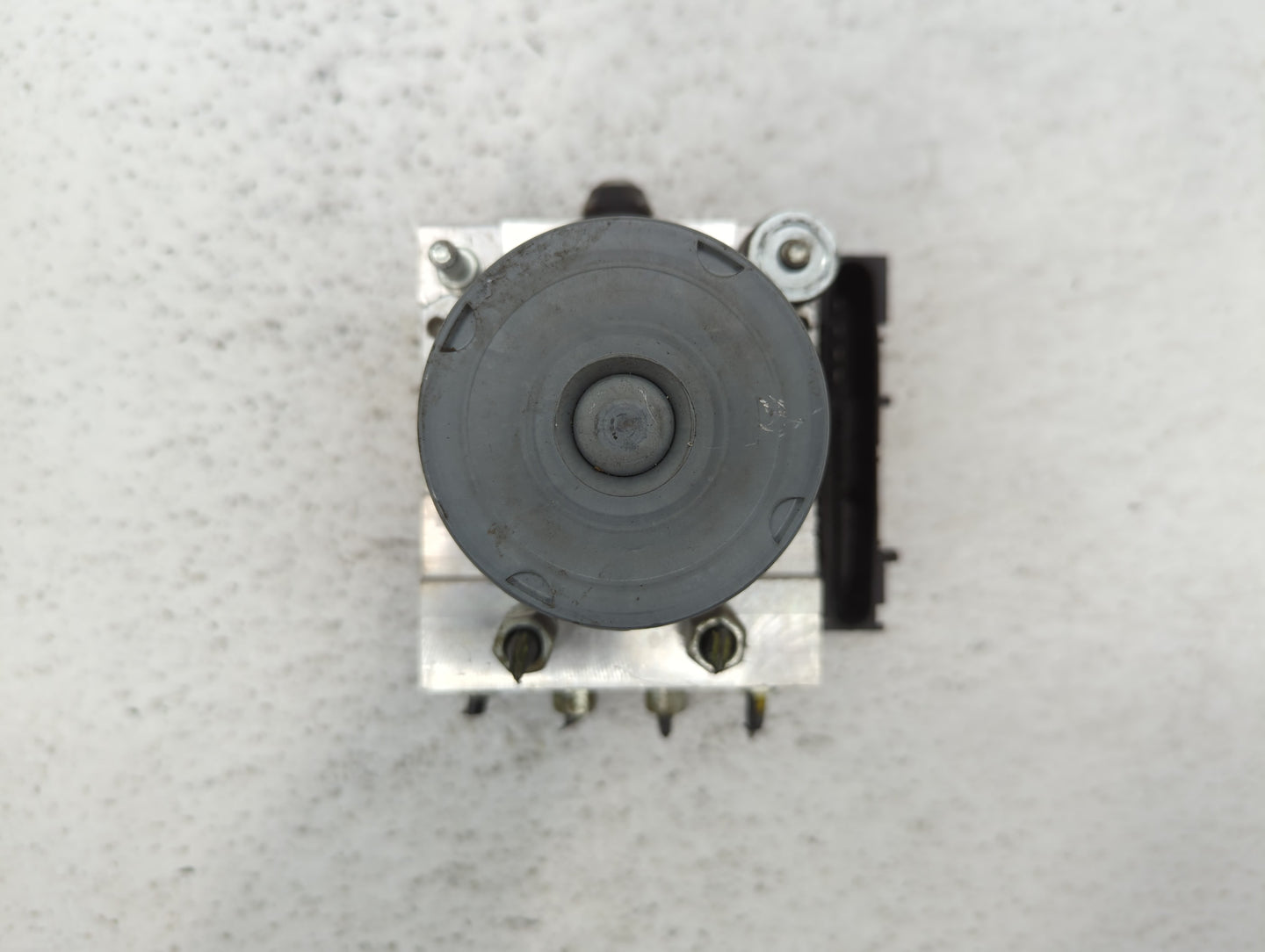 2011-2013 Infiniti G37 ABS Pump Control Module Replacement P/N:47660 1NM0C Fits Fits 2011 2012 2013 2015 OEM Used Auto Parts