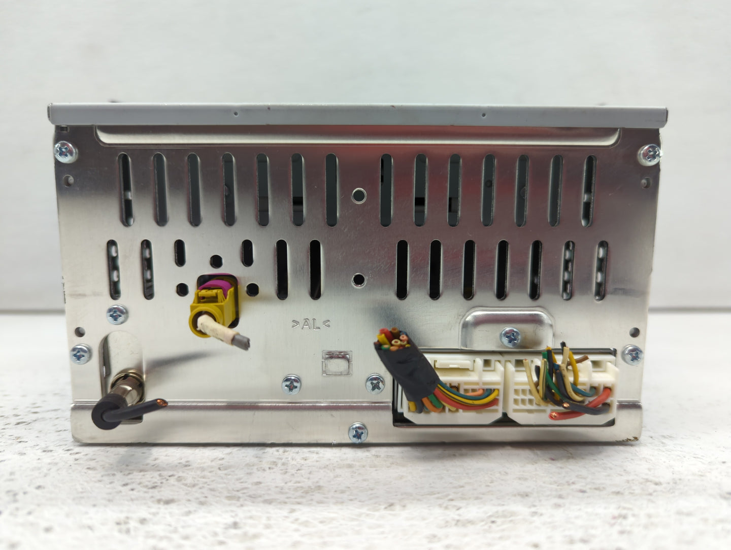 2010-2013 Infiniti G37 Radio AM FM Cd Player Receiver Replacement P/N:96170-A5160GU 25915 ZX74A Fits OEM Used Auto Parts - O