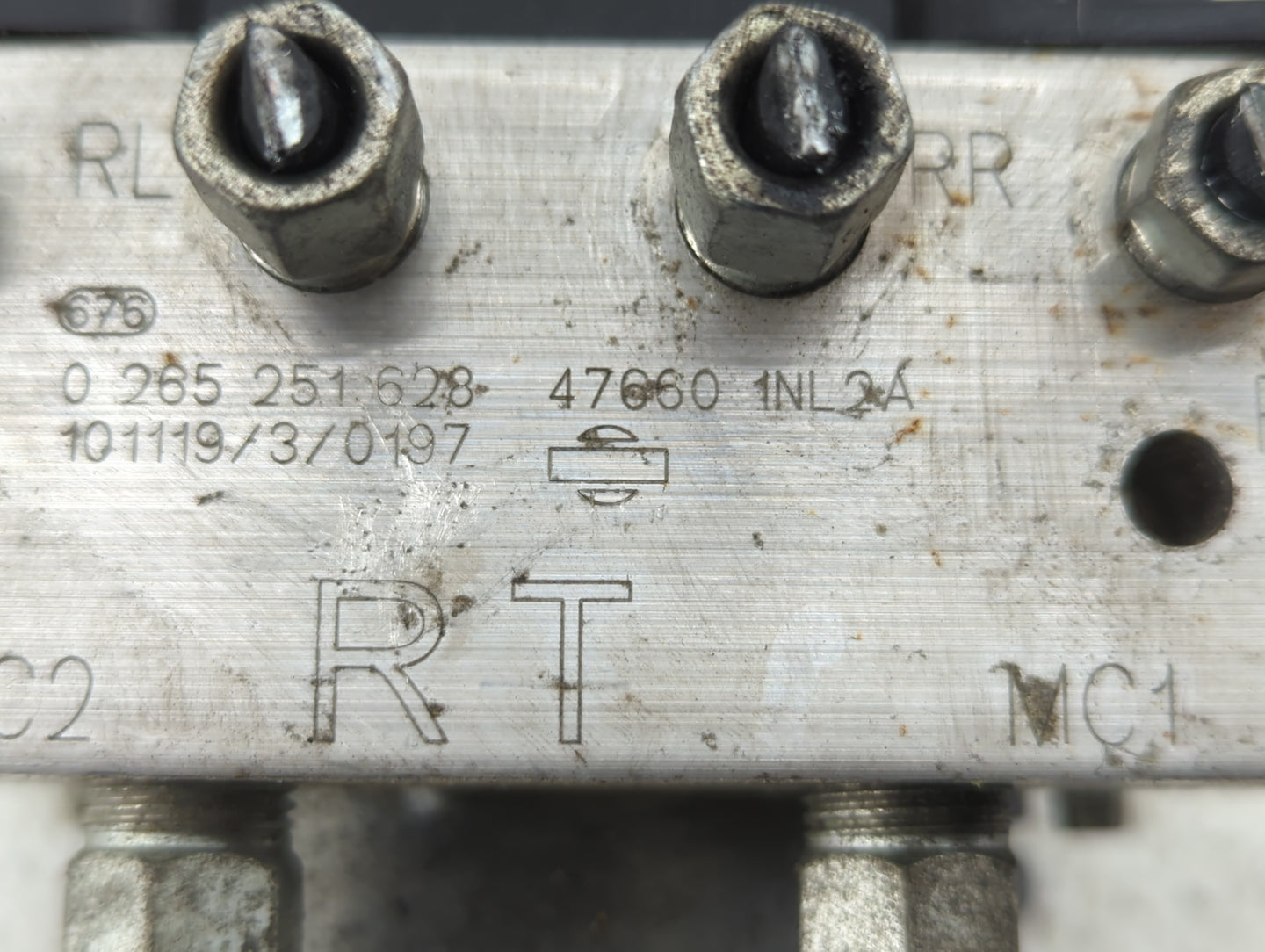 2011-2013 Infiniti G37 ABS Pump Control Module Replacement P/N:47660 1NL2A Fits Fits 2011 2012 2013 2014 2015 OEM Used Auto 