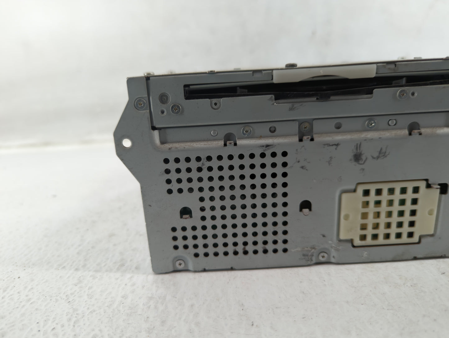 2011-2011 Infiniti G37 Am Fm Cd Player Radio Receiver - Oemusedautoparts1.com
