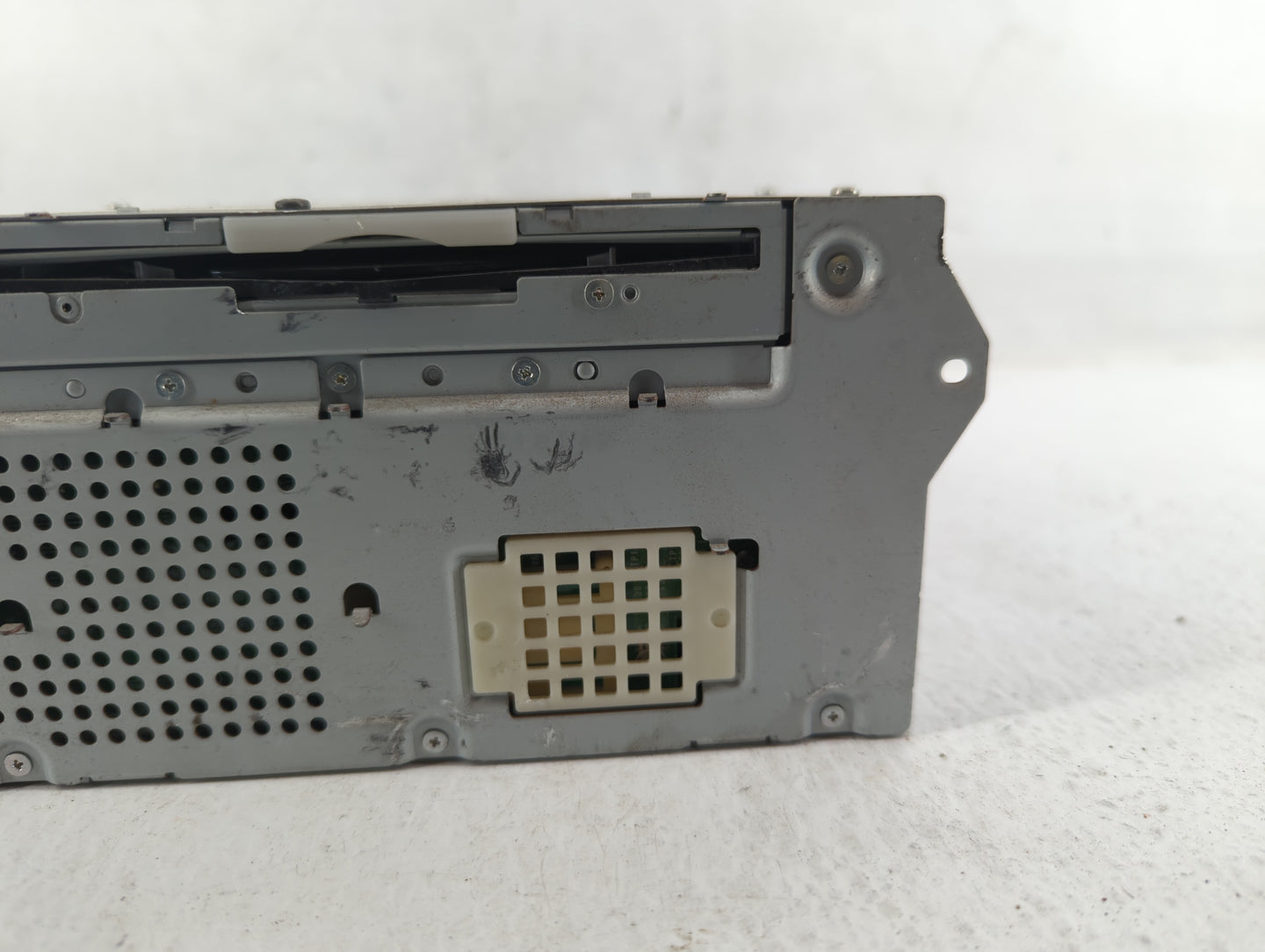 2011-2011 Infiniti G37 Am Fm Cd Player Radio Receiver - Oemusedautoparts1.com